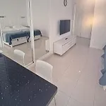 Hotel Pyr, Spacious Studio With A Big Terrace