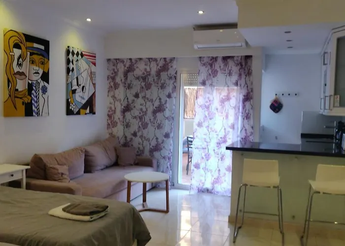 Pyr13 Studio Big Terrace Apartment *